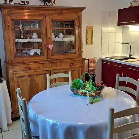 De 55m, Séjour, Chambre, Cuisine, Jardin Et Parking Privatifs Apartamento *