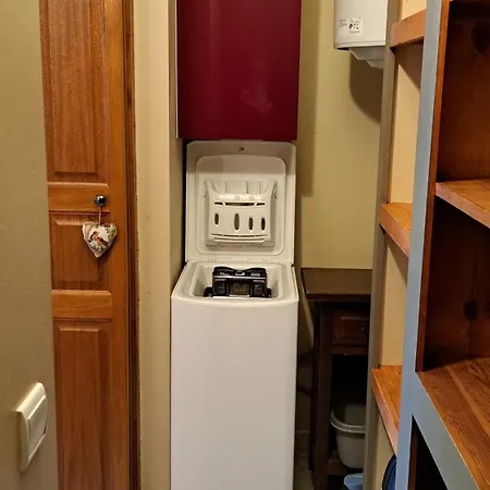 De 55m, Séjour, Chambre, Cuisine, Jardin Et Parking Privatifs