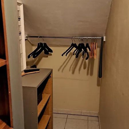 Апартаменты Appartement 55M, Sejour, Chambre, Cuisine, Jardin Et Parking Privatifs