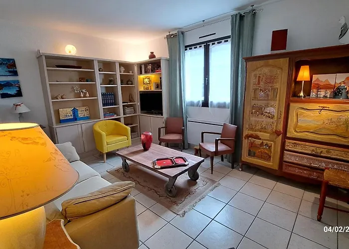 아파트 T2 De 55m Avec Jardin Et Parking Privatifs