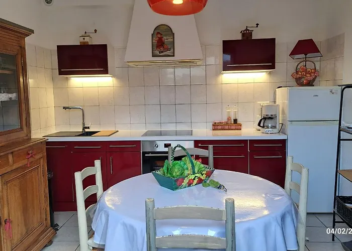 T2 De 55m Avec Jardin Et Parking Privatifs アパート エクスレバン